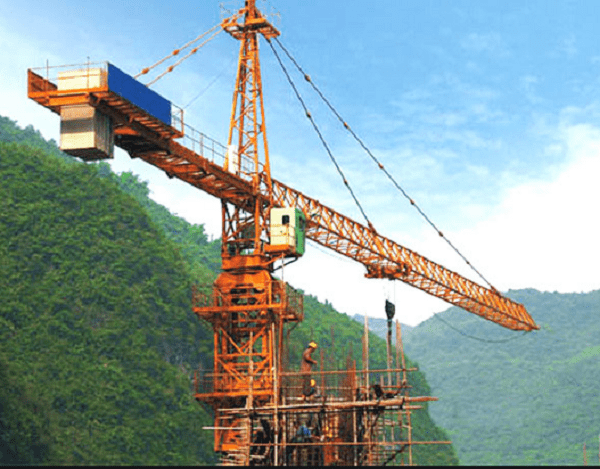 Các loại cần trục tháp