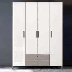 Tủ quần áo 4 cánh TU2314-4 được chụp chính diện, nổi bật với thiết kế hiện đại. Tủ có bốn cánh mở màu trắng bóng kết hợp h…
