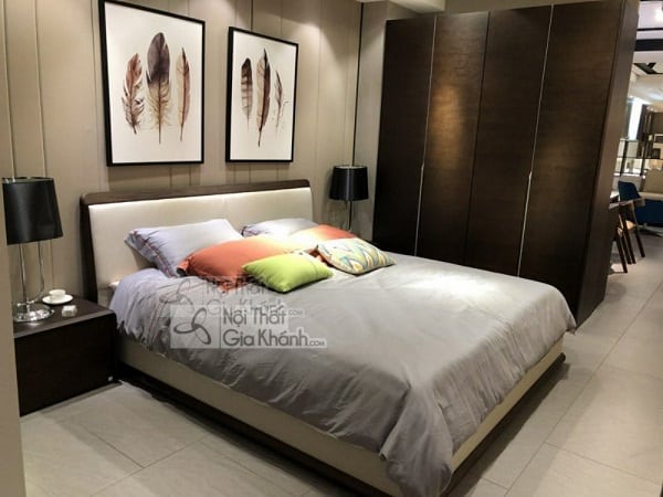 Giường hộp đế bằng không chân, đầu giường bọc nệm