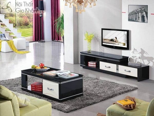 Bố trí combo bàn trà kệ tivi phòng khách rộng sang trọng