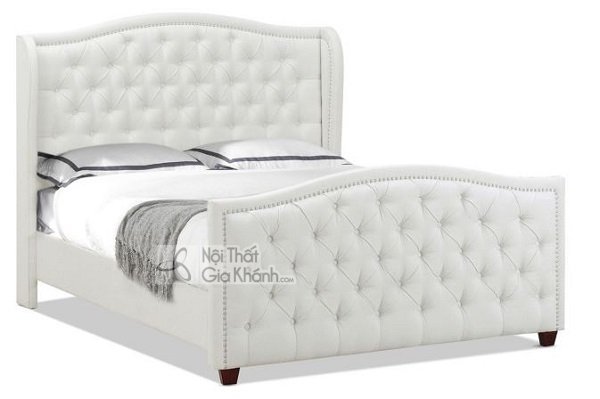 chiếc giường trắng thanh lịch
