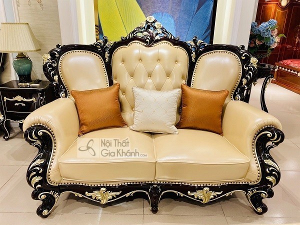 sofa tiep khach co dien
