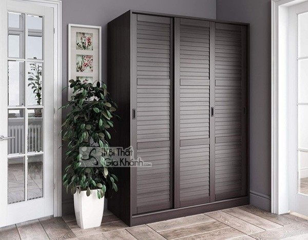 Tủ quần áo cửa lùa 3 cánh sọc ngang màu đen sần phủ bóng