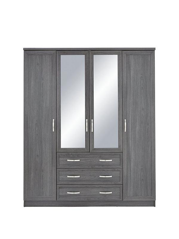 Tủ quần áo 4 cánh đẹp trang nhã tông màu nhẹ nhàng