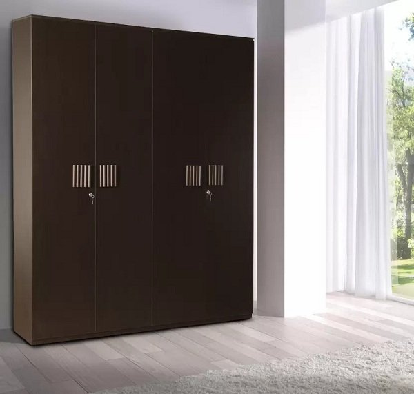 Tủ quần áo 4 cánh tông màu tối sang trọng cho phòng ngủ lớn