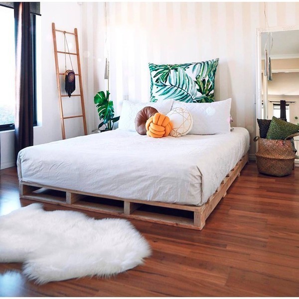 Giường pallet