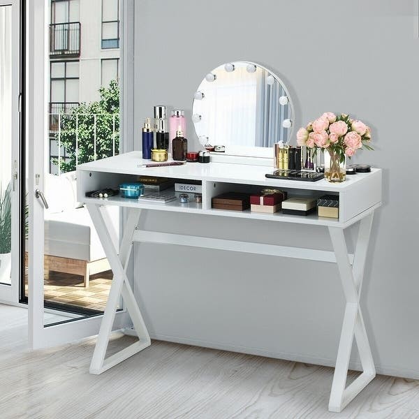21+ mẫu bàn trang điểm chuyên nghiệp, bàn makeup studio có đèn led đẹp