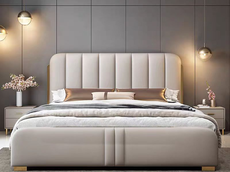 Giường ngủ bọc da GI5435-18 nhìn trực diện từ phía trước, đặt trong phòng ngủ phong cách hiện đại. Đầu giường cao, bọc đệm…
