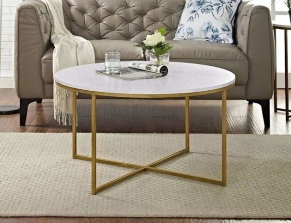 Mẫu bàn sofa tròn Mẫu bàn trà tròn phối màu đồng bộ với sofa phòng khách