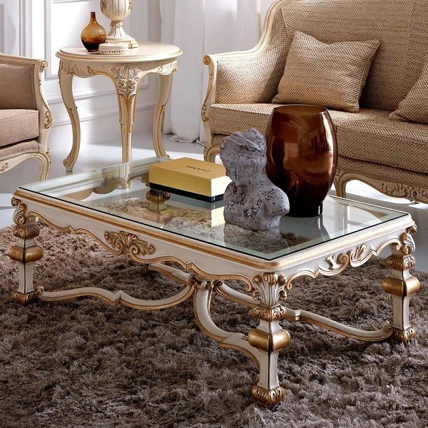 Bàn trà gỗ sồi vintage kích thước vừa phải, phù hợp căn hộ vừa và nhỏ