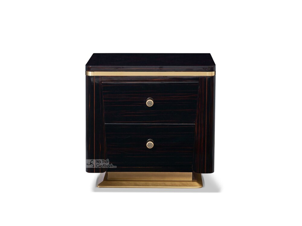 Hình ảnh chụp chính diện tủ đầu giường Luxury TAGD03, thể hiện rõ nét mặt trước với hai ngăn kéo đồng bộ. Tủ có màu đen vâ…
