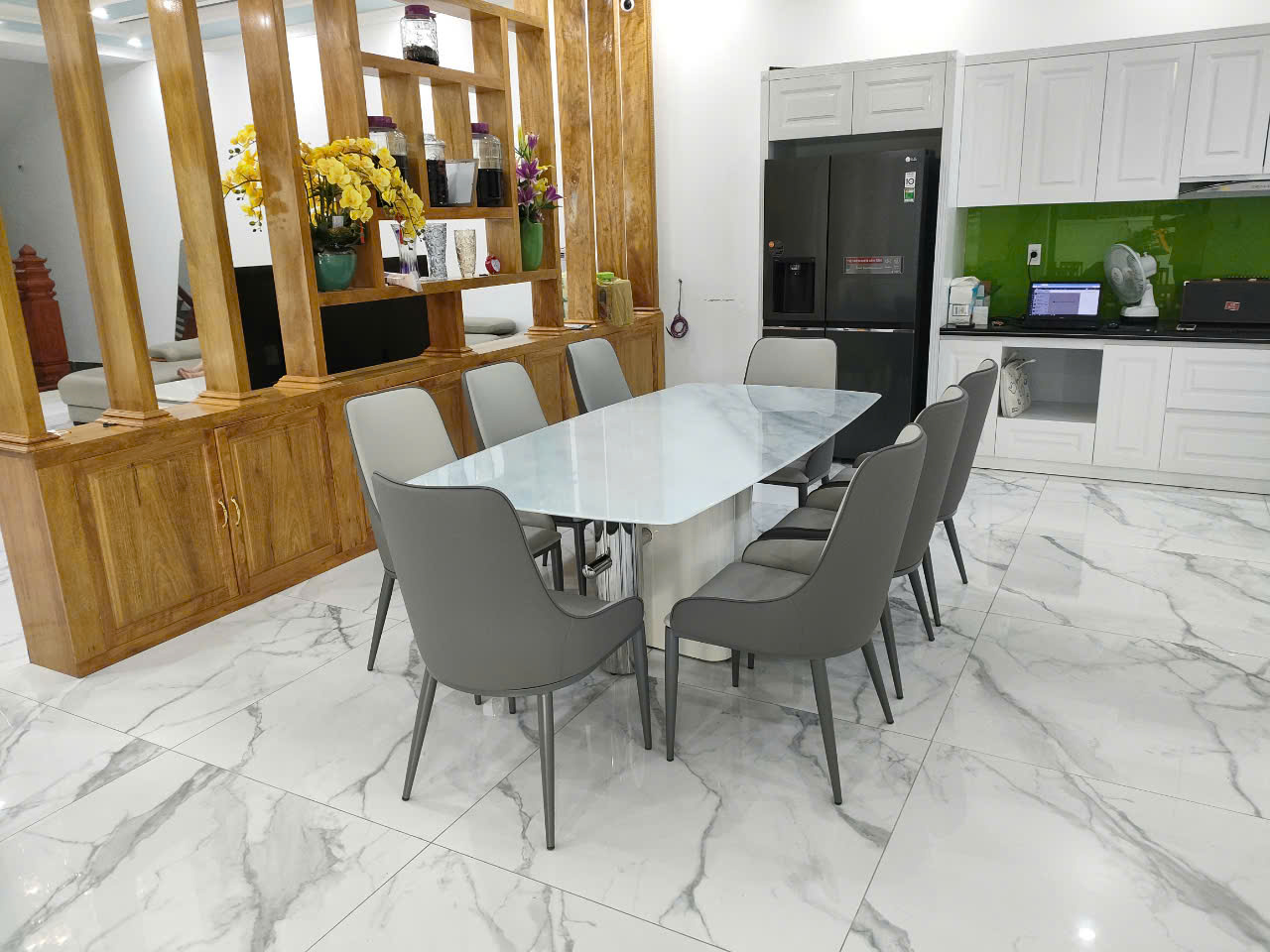 Tổng hợp những mẫu bàn ghế ăn hiện đại tại nhà khách – ảnh 4