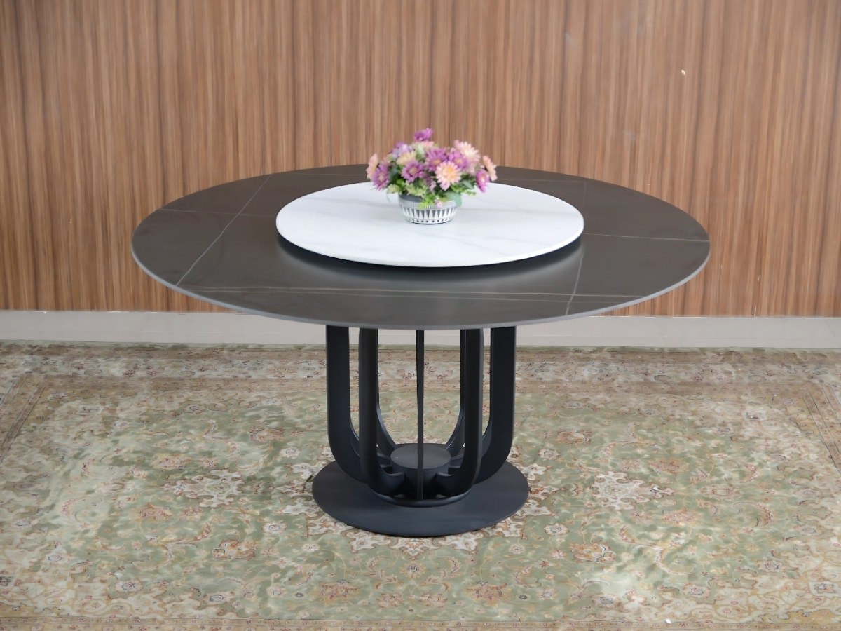 Bàn ăn tròn hiện đại mặt đá 1m5 tại showroom Gia Khánh