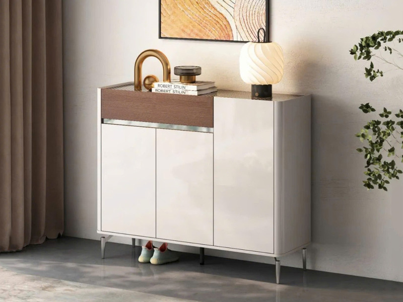 Tủ giày hiện đại TDY303-12 được chụp chính diện, đặt trong không gian tiền sảnh với tường màu be nhạt và sàn nhà màu xám…