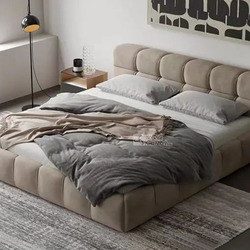 Giường Ngủ Bọc Da Hiện Đại GIB06-18 được chụp từ góc trên cao, thể hiện rõ thiết kế đầu giường và thân giường bọc da sinh…