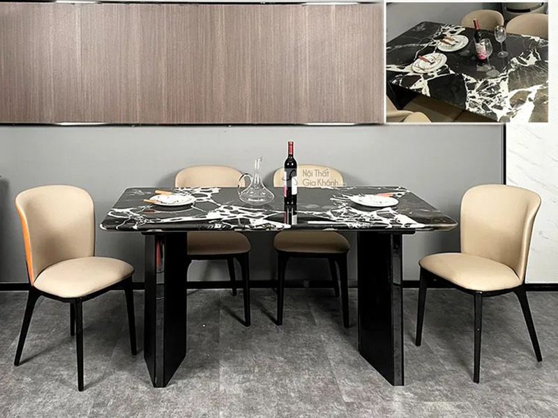 Bàn ăn mặt đá hiện đại BA803-18 được chụp chính diện, đặt trong không gian phòng ăn tối giản với tường màu xám và tủ gỗ. M…