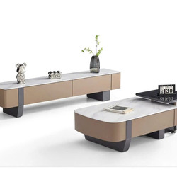 Bộ bàn trà và kệ tivi BTKT6200 được chụp toàn cảnh trên nền trắng, thể hiện rõ thiết kế hiện đại và sang trọng. Bàn trà có…