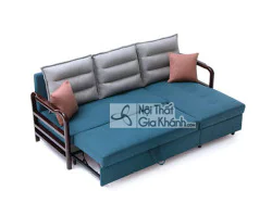 Mẫu sofa SF273B được mở rộng hoàn toàn thành giường ngủ tiện lợi, chụp từ góc nhìn trên cao xuống. Phần đệm ngồi được kéo…