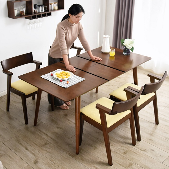 Mẫu bàn ăn kéo dài thông minh dáng vuông phù hợp gia đình 4-6 người