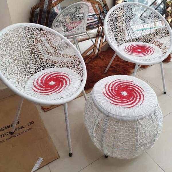 Bàn ghế ban công