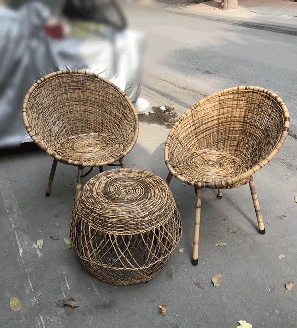 Bàn ghế ban công