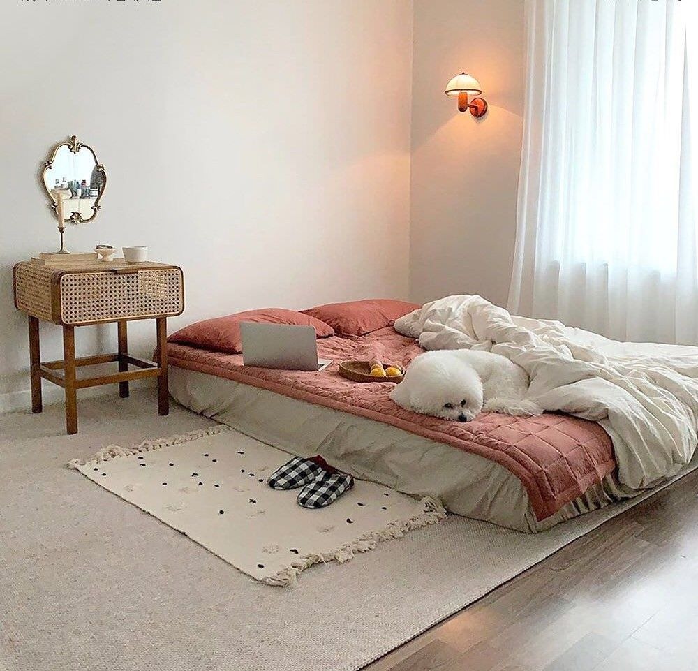 trang trí phòng ngủ nhỏ không giường1