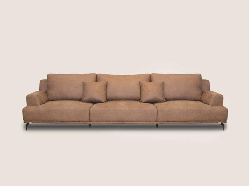 Sofa băng SF8037-4 Lex30 ba chỗ ngồi, bọc da nhân tạo cao cấp màu nâu da bò nhạt, được chụp chính diện trên nền đơn sắc. G…