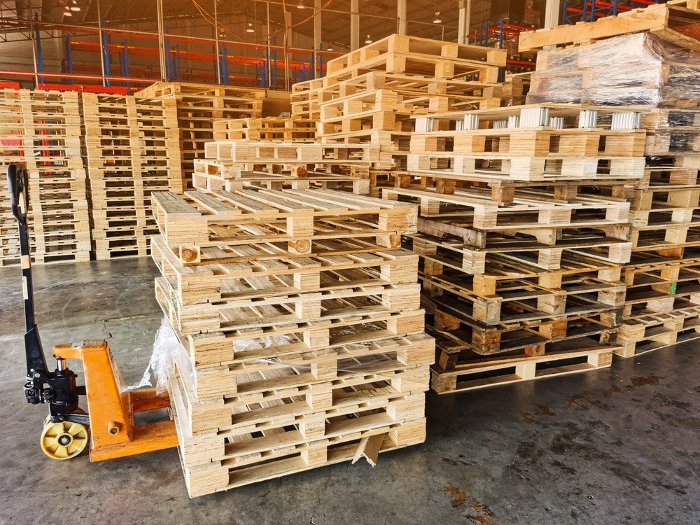 Gỗ Pallet Là Gì? Ứng Dụng Trong Nội Thất Ra Sao?