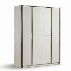 Tủ quần áo 4 cánh thuộc bộ BN2473-18 của Gia Khánh, chụp chính diện trên nền trắng. Tủ có thiết kế hiện đại với sự kết hợp…
