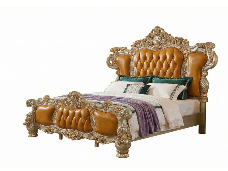 Giường ngủ tân cổ điển GIB51-20 được chụp ở góc nghiêng trái, nổi bật phần đầu giường và đuôi giường bọc da màu nâu vàng v…