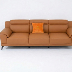 Sofa băng SB01-Lex16 màu nâu da bò được chụp chính diện trên nền trắng studio. Sản phẩm có thiết kế hiện đại, tối giản với…