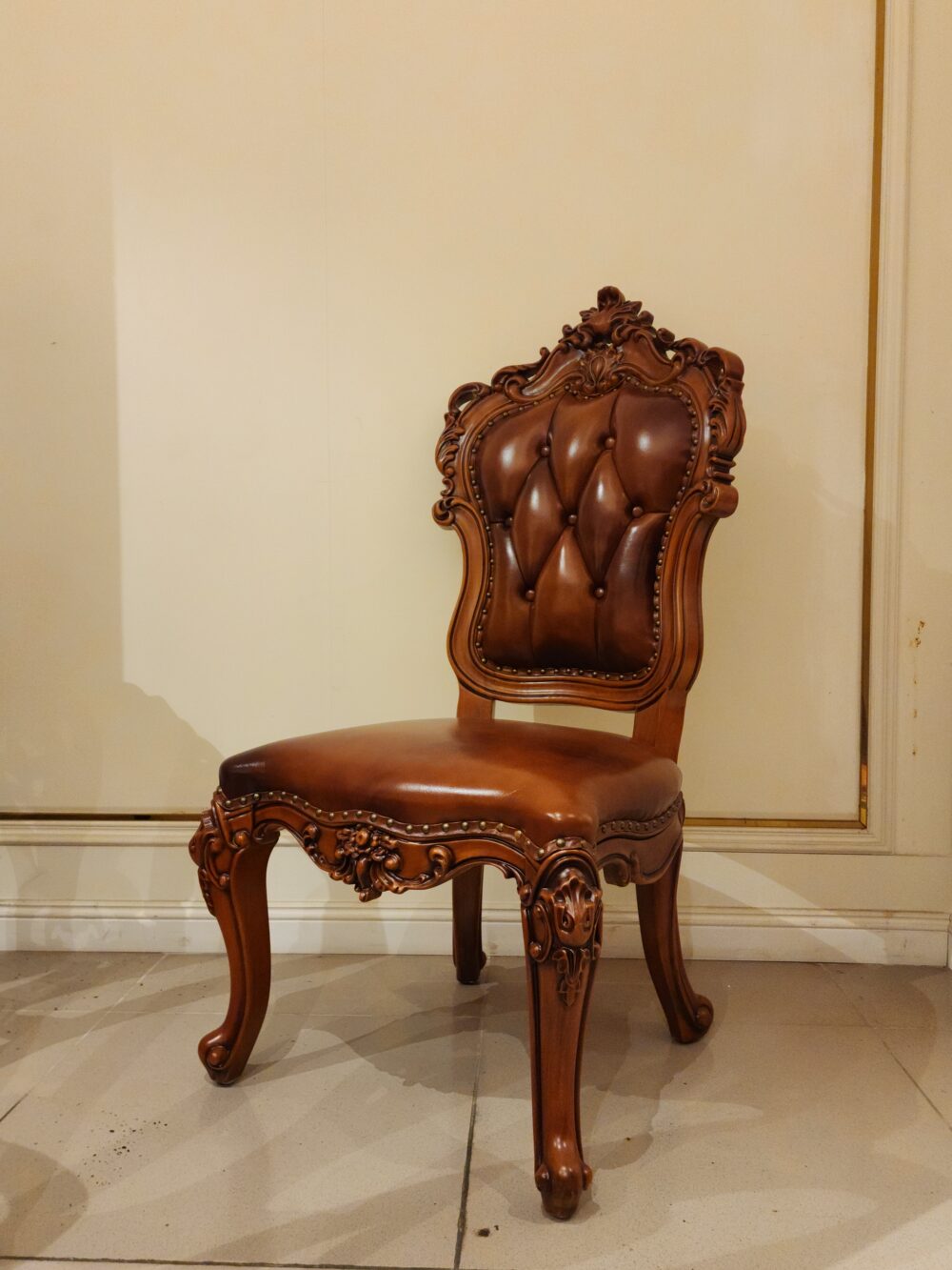 Ghế Ăn Tân Cổ Điển