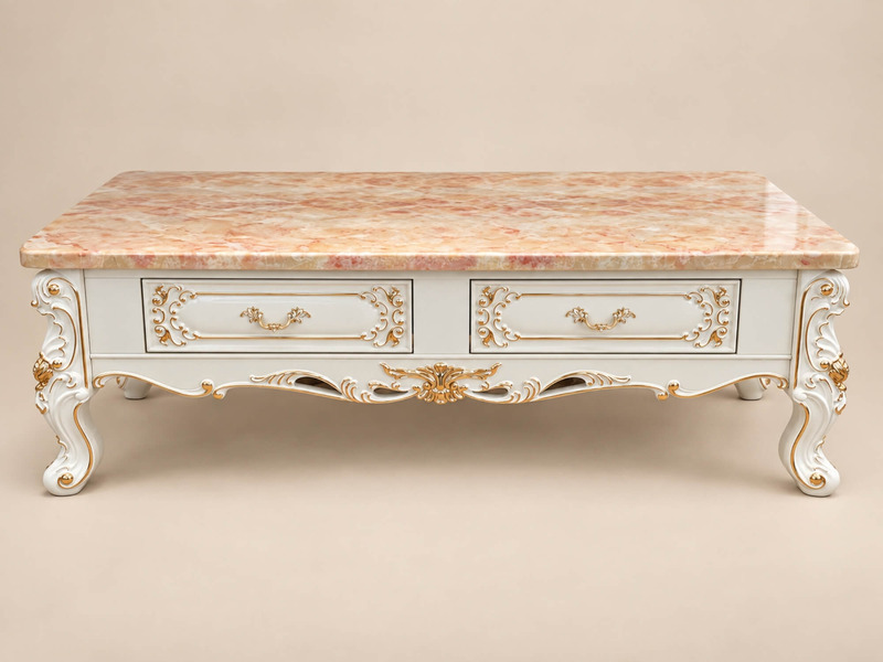 Bàn trà BELLAROSE chụp chính diện trên nền trơn màu be, tập trung làm nổi bật kiểu dáng đối xứng và các chi tiết trang trí…