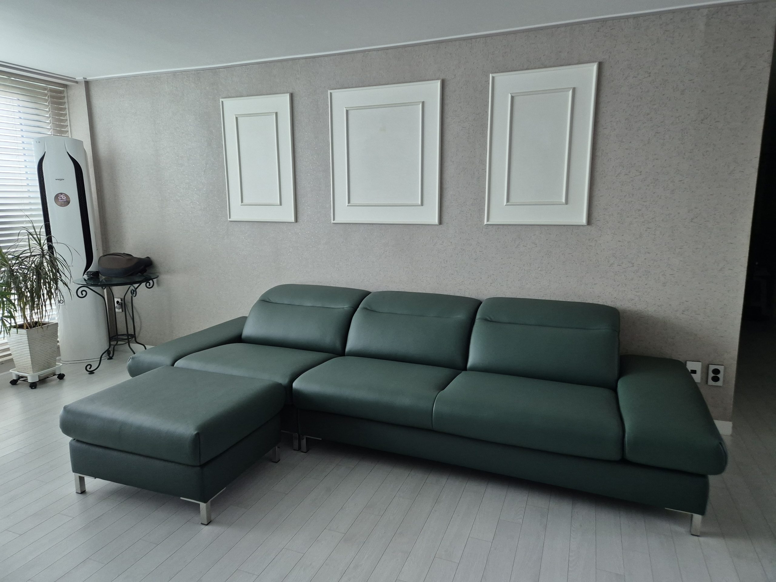 Sofa SERENE - Sofa Da Hiện Đại Đầy Đỉnh Cao Cho Sự Êm Ái