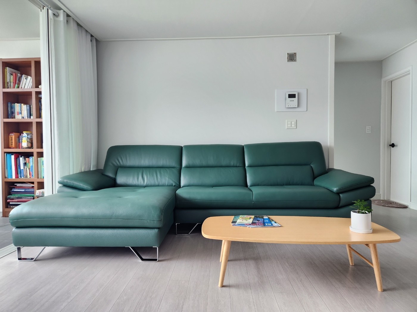 Sofa ARLO - Sofa Da Cao Cấp Góc Chữ L Hiện Đại Đệm Ngồi Êm Ái