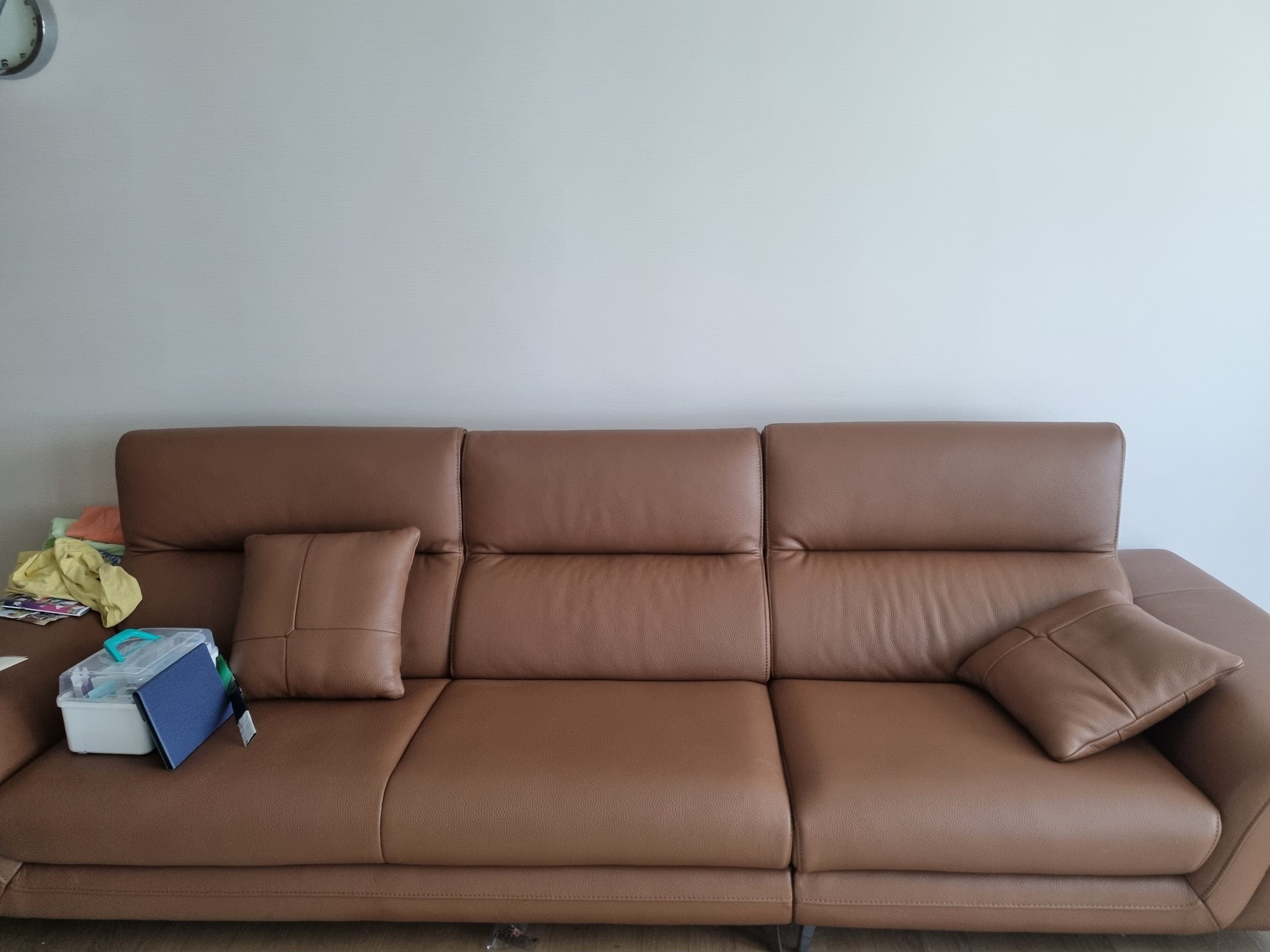 Sofa FLOWEN – Sofa Băng Hiện Đại 4 Chỗ Bọc Da Cao Cấp Êm Ái Thoải Mái