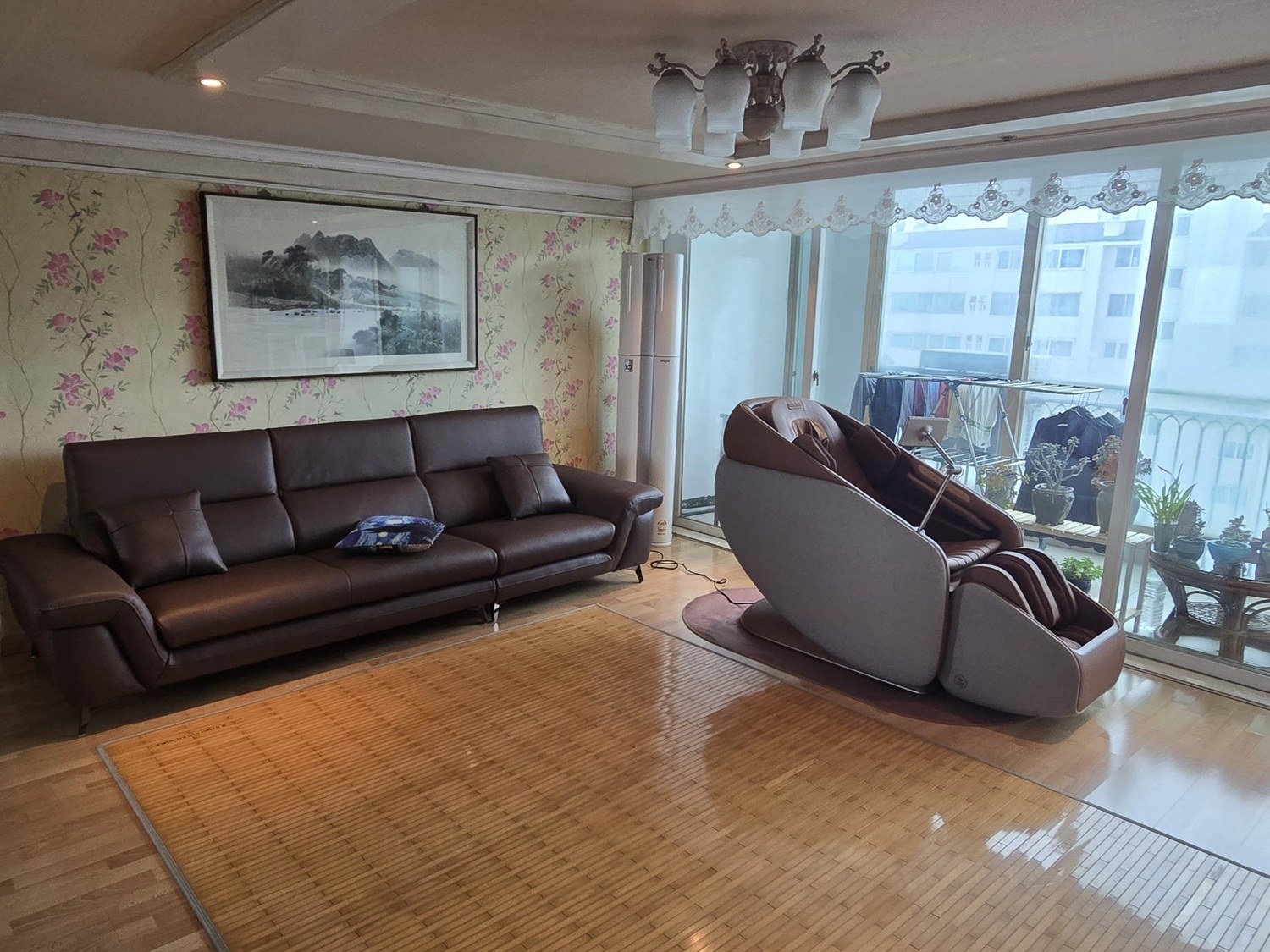 Sofa FLOWEN – Sofa Băng Hiện Đại 4 Chỗ Bọc Da Cao Cấp Êm Ái Thoải Mái