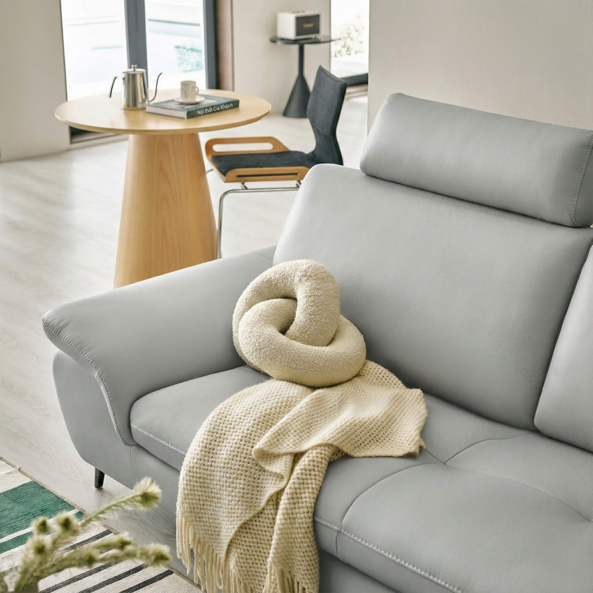 Sofa TREVISO - Sofa Băng Dáng Thuyền Trẻ Trung Cho Phòng Khách Chung Cư