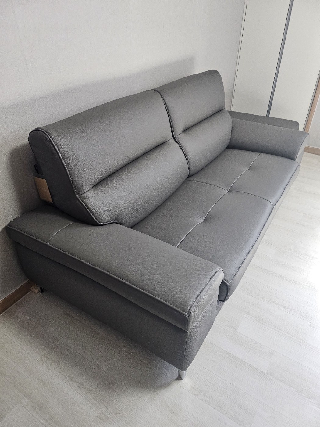 Sofa VIVIA - Sofa Băng 2 Chỗ Nhỏ Gọn Phù Hợp Mọi Gia Đình