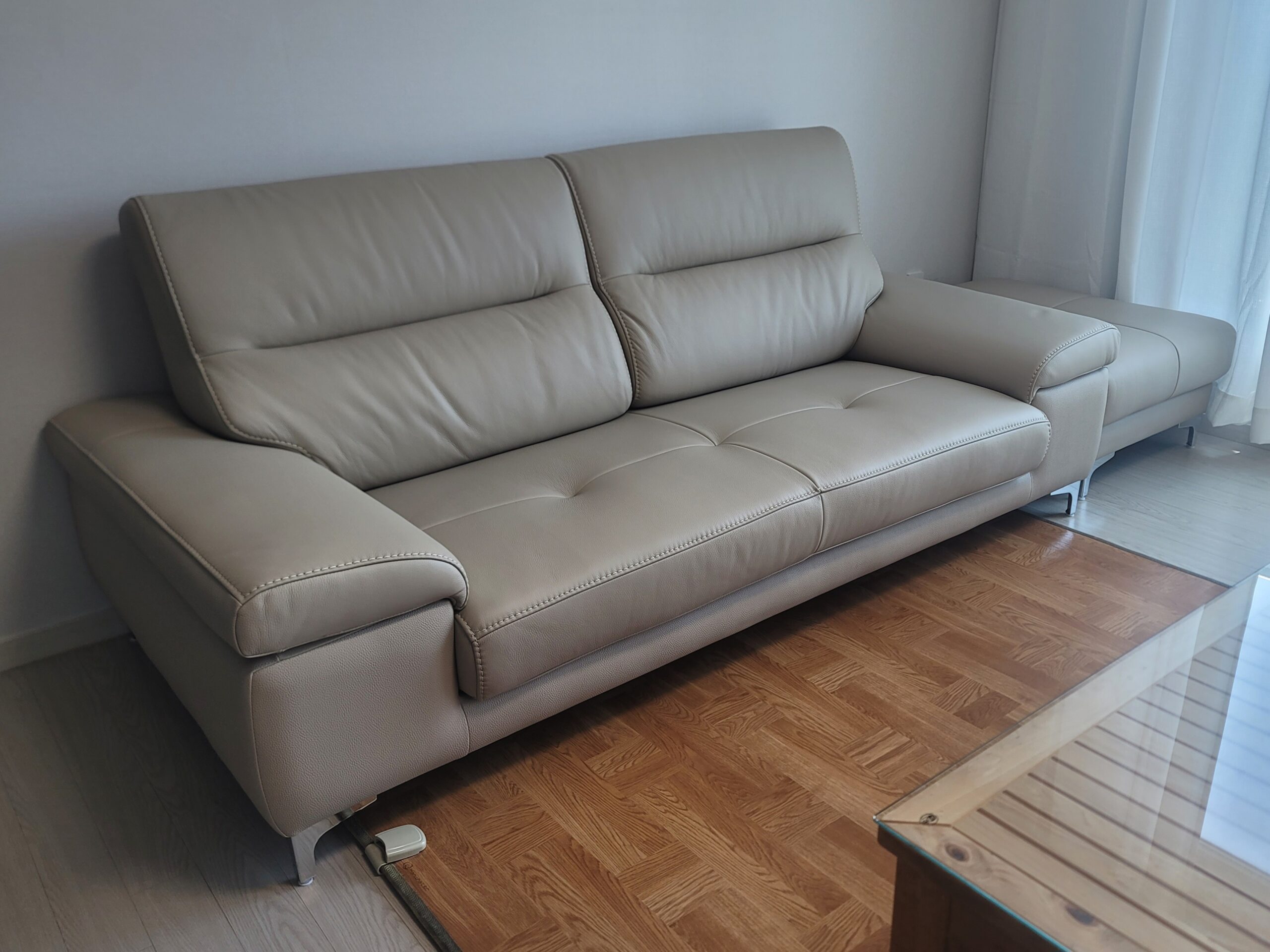 Sofa VIVIA - Sofa Băng 2 Chỗ Nhỏ Gọn Phù Hợp Mọi Gia Đình