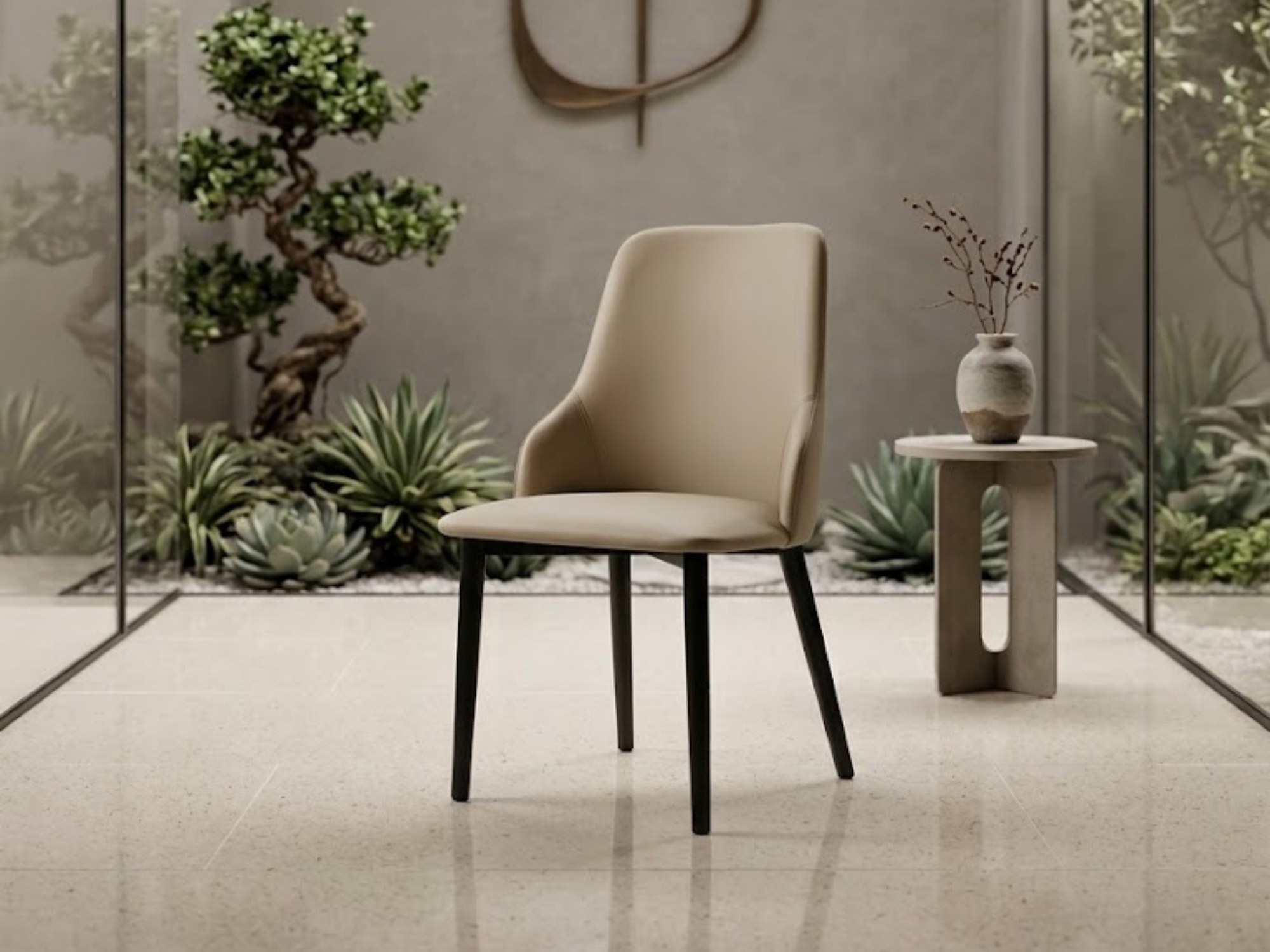 Ghế ăn hiện đại GAA-525 được chụp chính diện, đặt trong không gian phòng ăn mở với sân vườn xanh mát. Ghế có thiết kế tối…