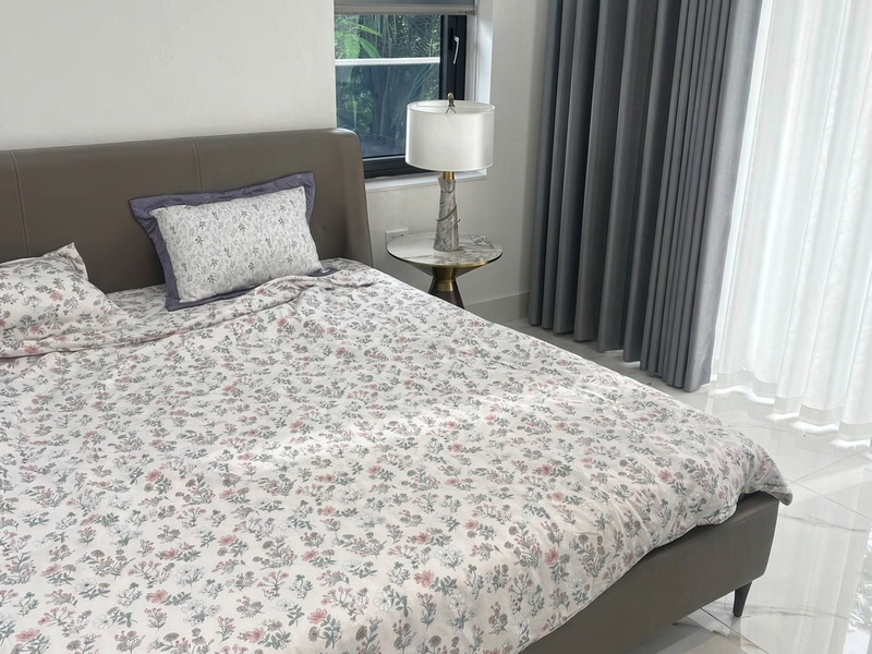 Giường bọc da nâu đầu giường cong tại nhà khách hàng – Nội Thất Gia Khánh