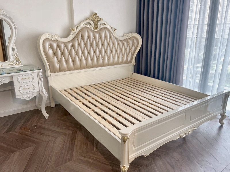Giường tân cổ điển đầu giường bọc da chần khuy kim cương tại nhà khách hàng – Nội Thất Gia Khánh