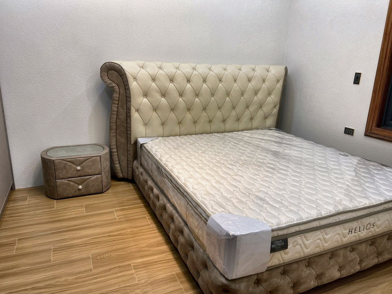 Giường tân cổ điển bọc nệm chần khuy kim cương tại nhà khách hàng – Nội Thất Gia Khánh