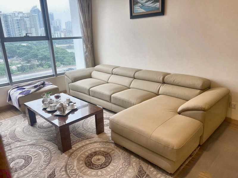 Sofa góc L da bo tựa đầu cao tại nhà khách hàng – Nội Thất Gia Khánh