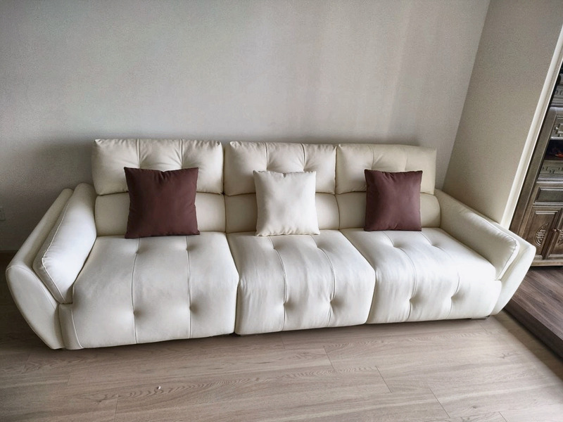 Sofa văng 3 chỗ da bọc kem tại nhà khách hàng – Nội Thất Gia Khánh