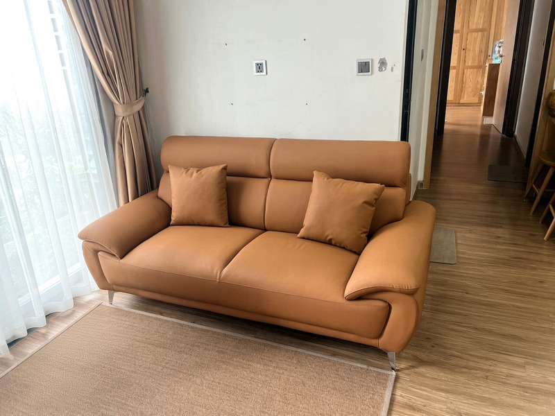 Sofa văng 3 chỗ da bò liền khối tại nhà khách hàng – Nội Thất Gia Khánh