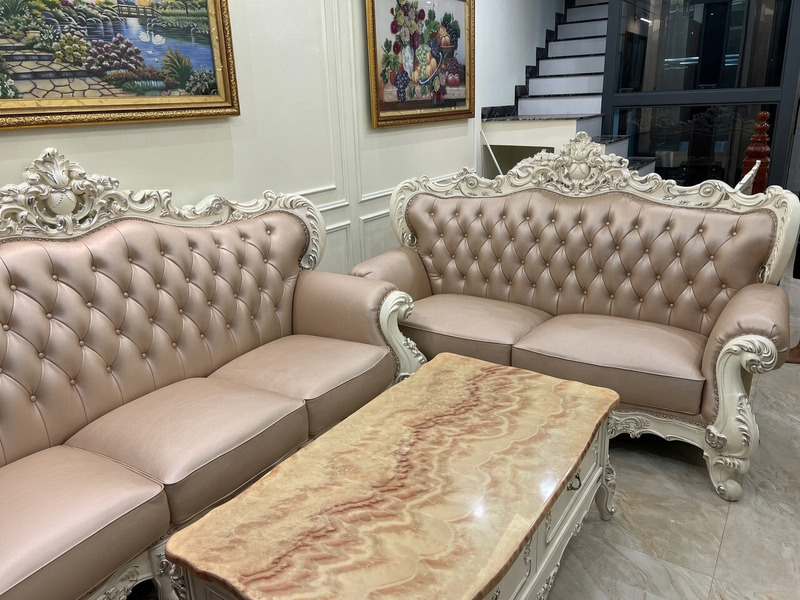 Sofa đôi tân cổ điển da bọc nút bấm tại nhà khách hàng – Nội Thất Gia Khánh