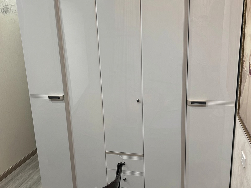 Tủ quần áo 5 cánh gương bóng tại nhà khách hàng – Nội Thất Gia Khánh